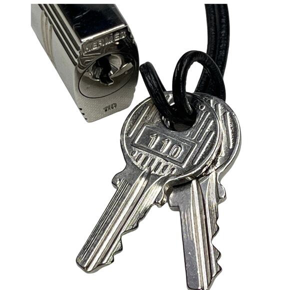 Hermès Palladium Plated Padlock and Keys Set No.110 Authentic Bag Lock Accessory - Picture 3 of 10